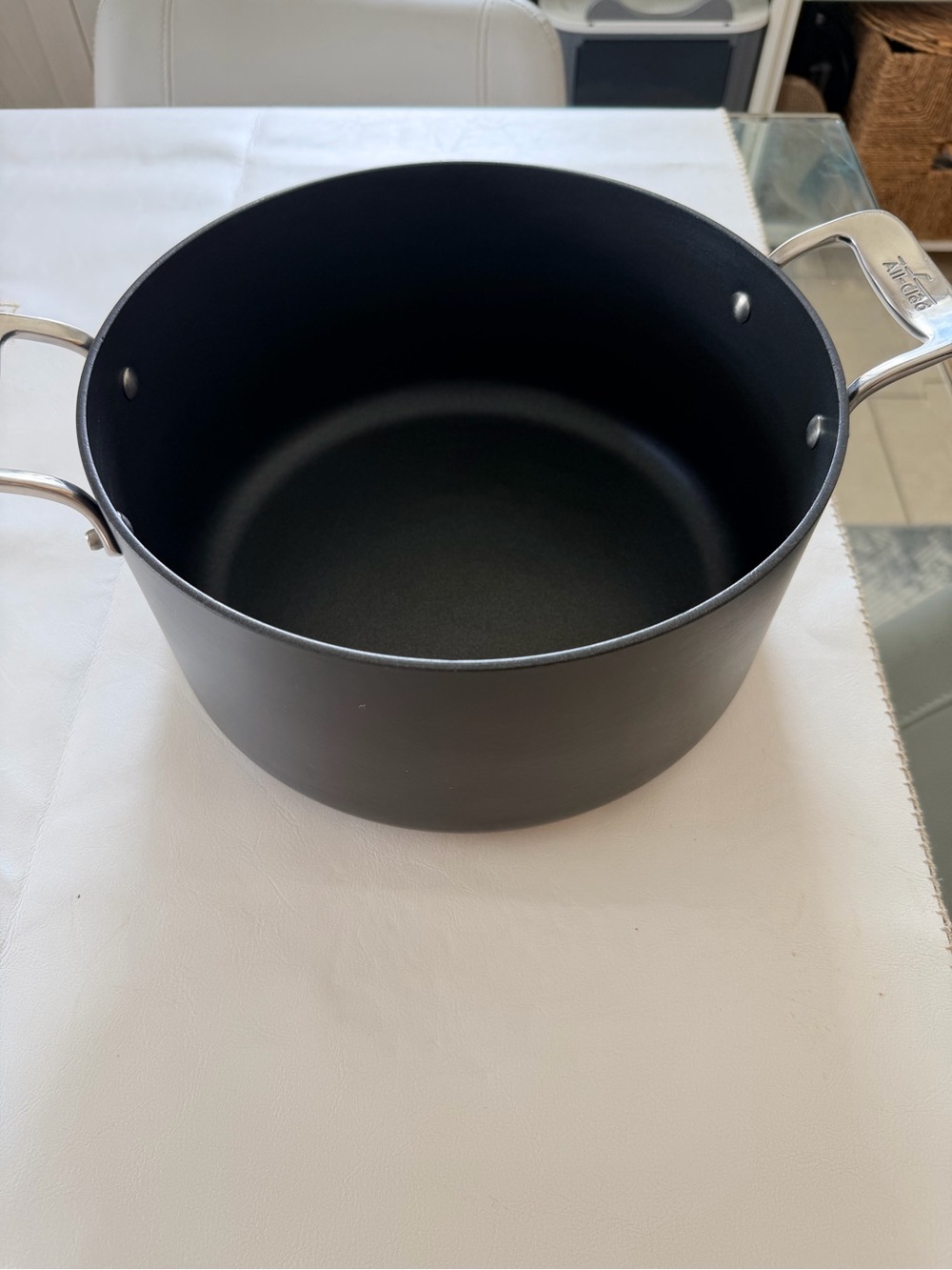 All clad Essentials Nonstick Cookware, Stockpot with Multi-purpose Insert 7qt
